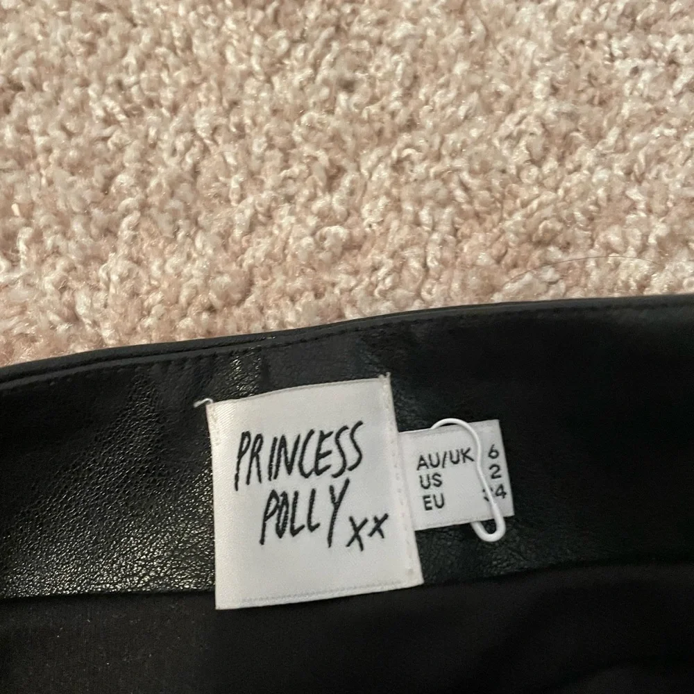 Princess Polly Loria Mini Skirt - Picture 3 of 3